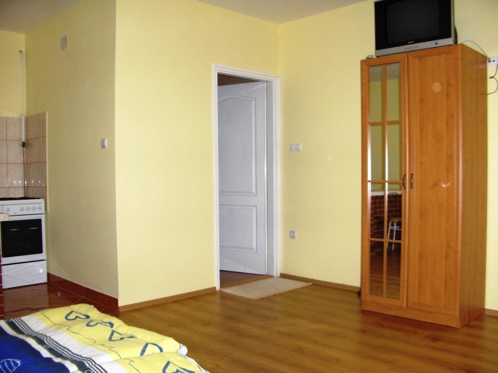 Ferenczi Apartament Hotel Hajdúszoboszló Kamer foto