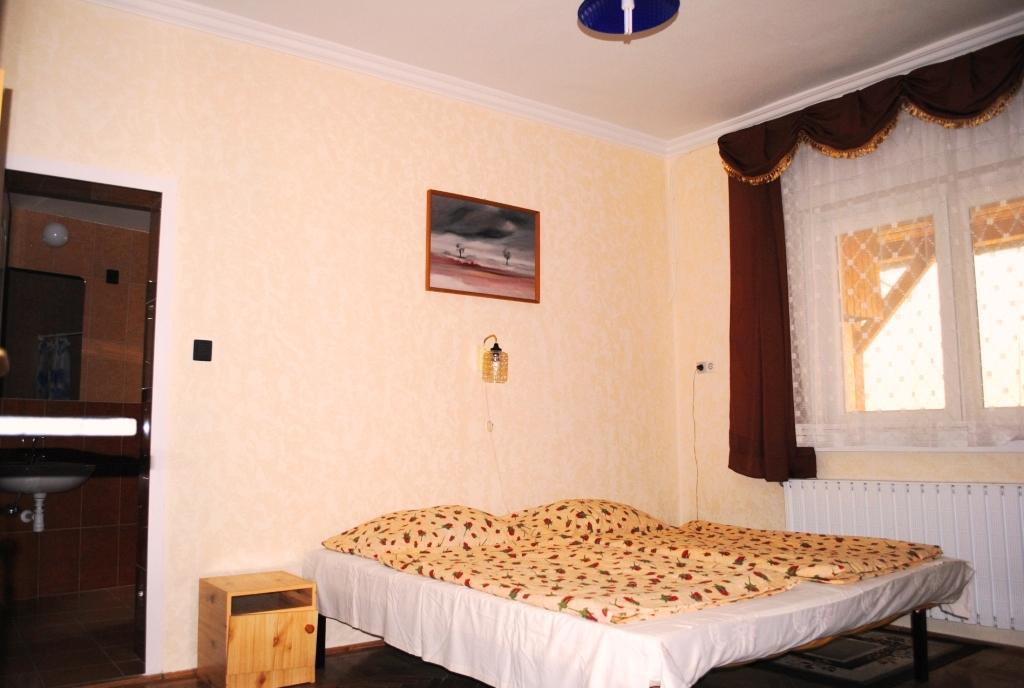 Ferenczi Apartament Hotel Hajdúszoboszló Buitenkant foto